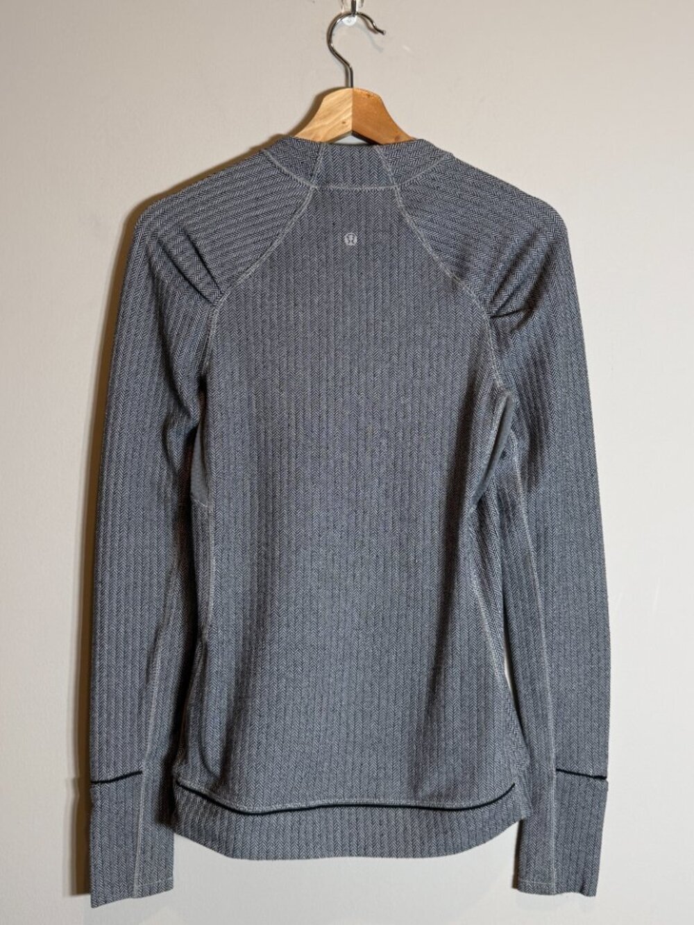 Lululemon Think Fast Long Sleeve Top Womens 6 Heathered Herringbone Workout Rulu - Picture 6 of 15